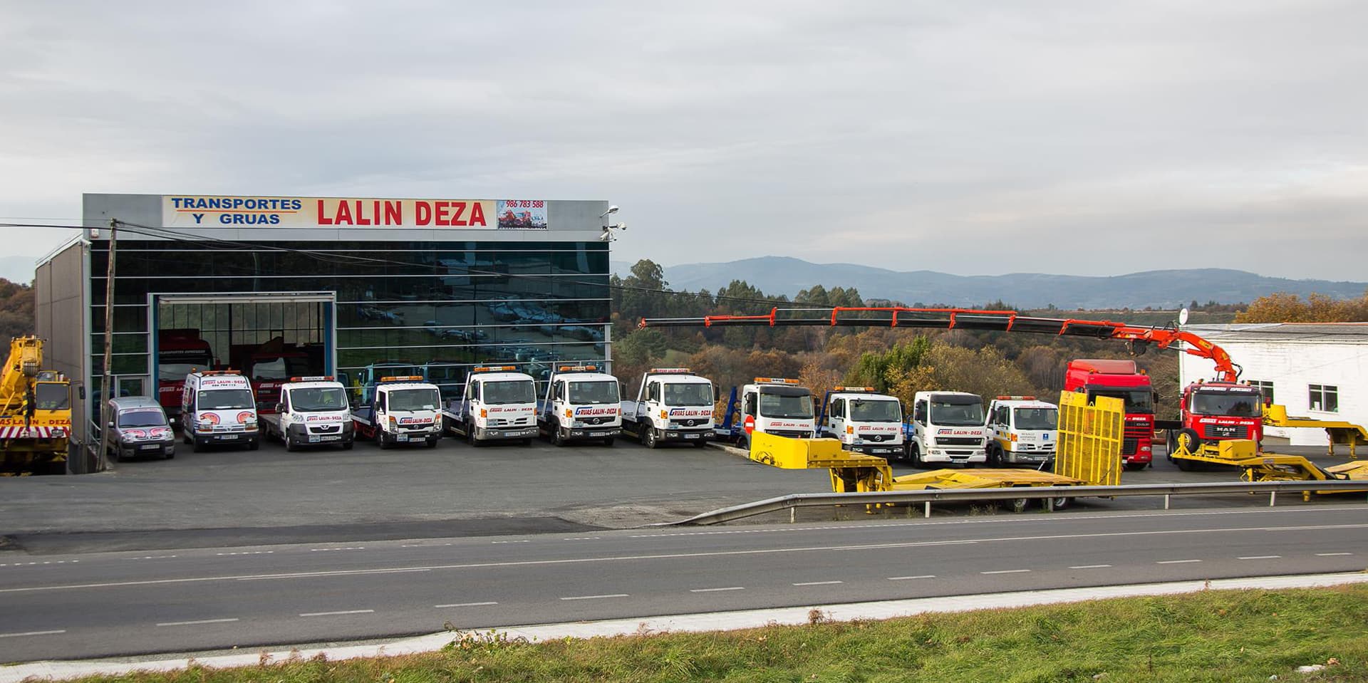 Datos de contacto de Grúas Lalín Deza